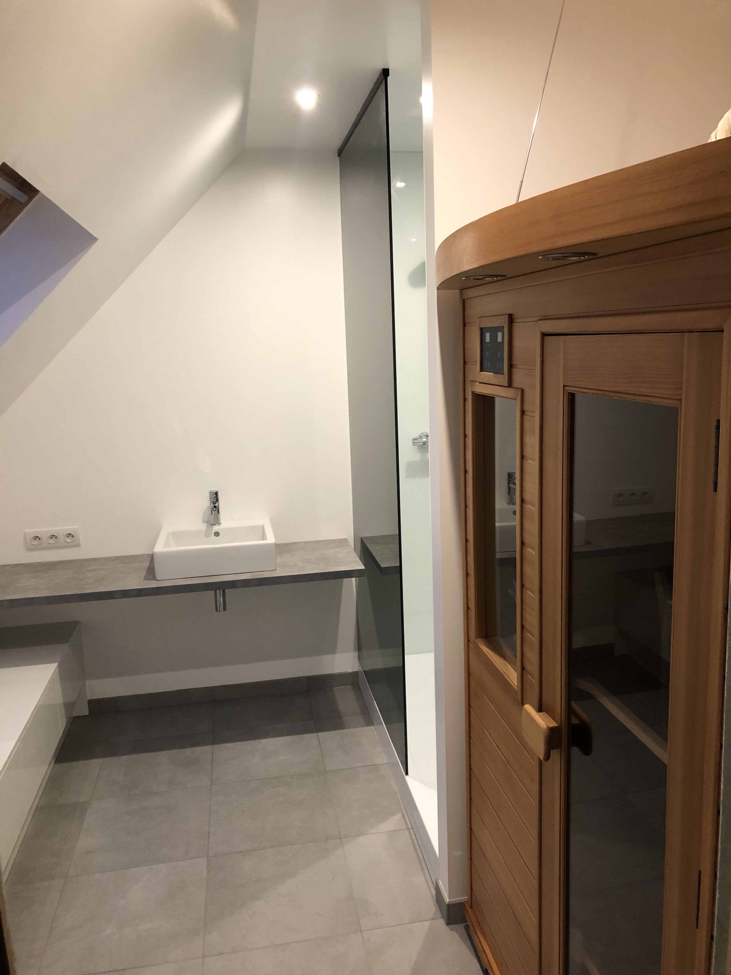 Zeer mooie badkamer renovatie Beerse